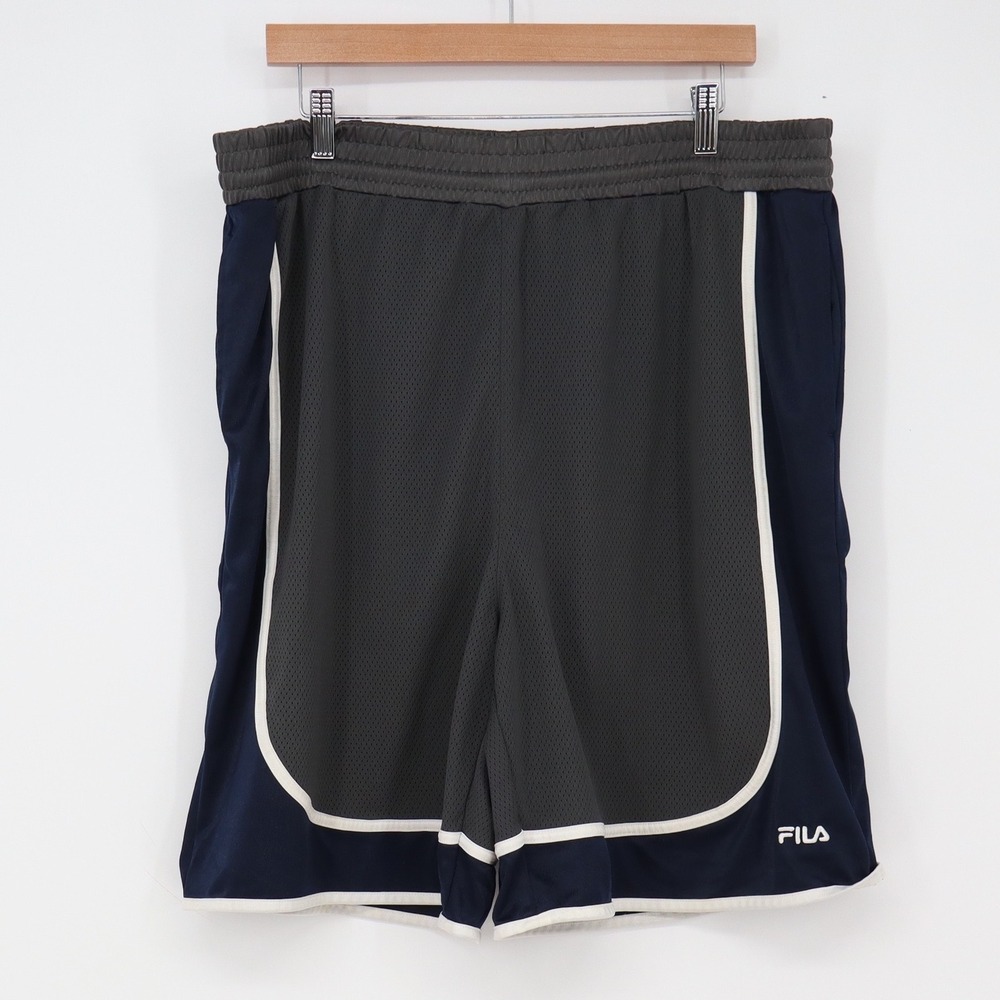 Fila Shorts Mens XXL Basketball Grey Navy Blue Mesh Embroidered Logo Excellent